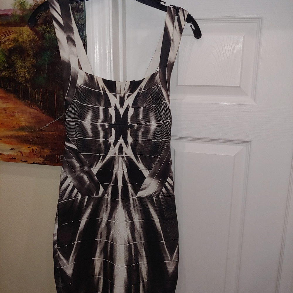 Bandage Dress worn twice in like new - Picture 4 of 5